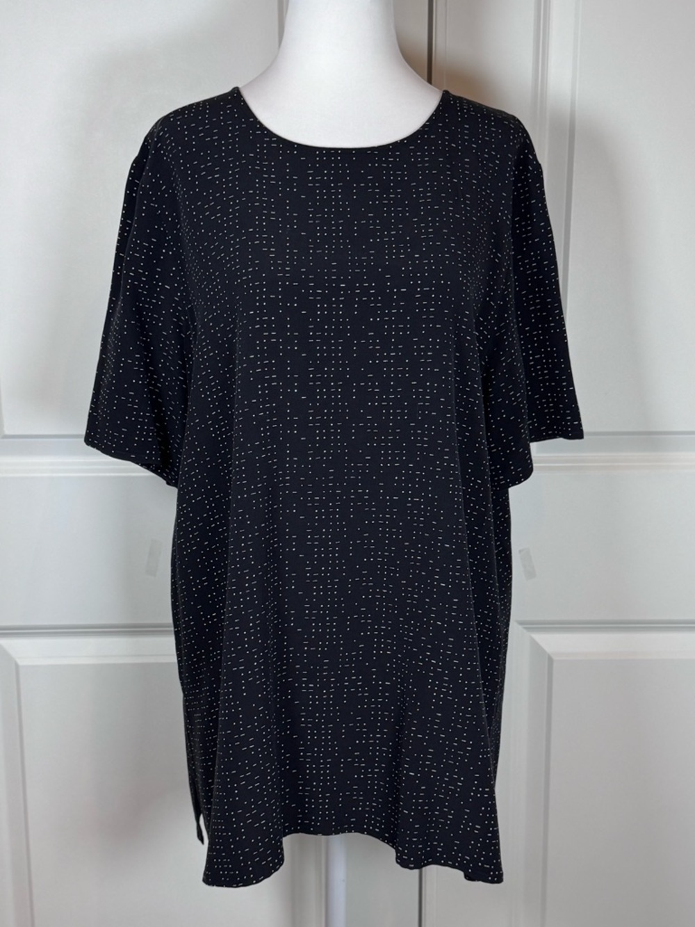 Eileen Fisher Black Dot Tunic Blouse Size 14 Tencel Minimalist Capsule Workwear